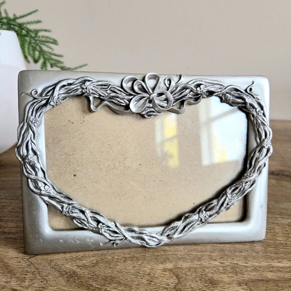 Vintage 1994 Seagull Pewter picture frame. Made in St. Lucia W. I. - Picture 3 of 8